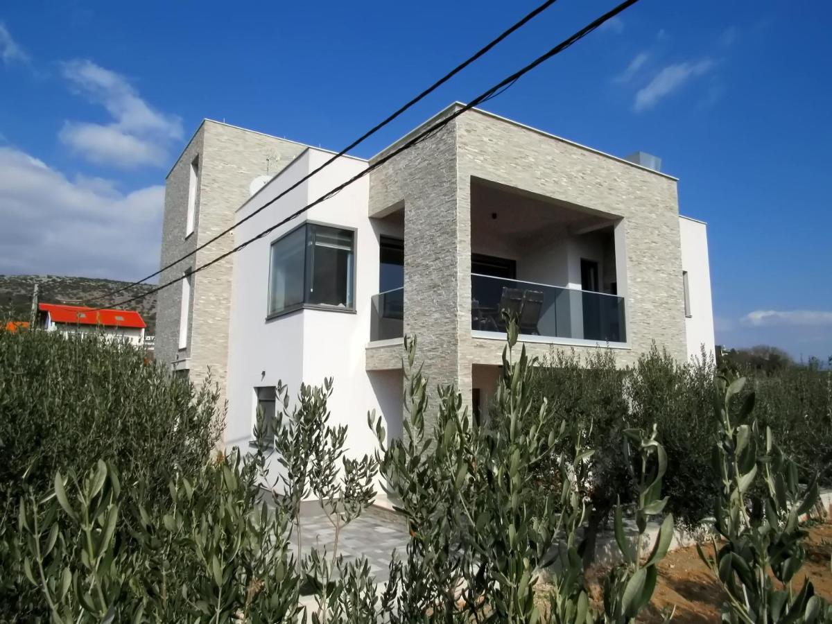 Ferienwohnung Olives Garden Trogir Exterior foto