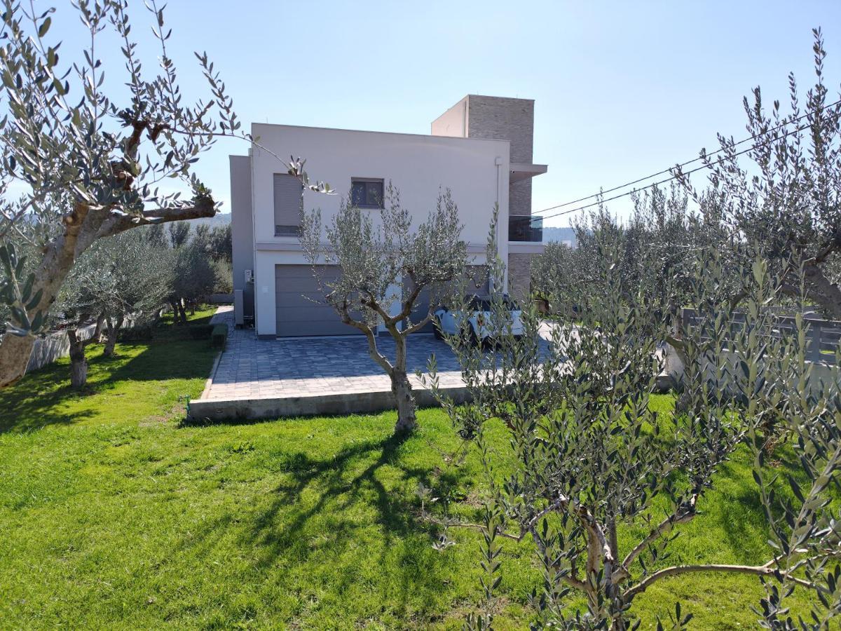 Ferienwohnung Olives Garden Trogir Exterior foto